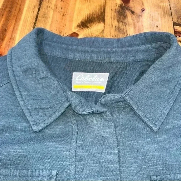 Cabellas blue snap front jacket with snap pockets and suede waist cincing belt - Picture 5 of 12